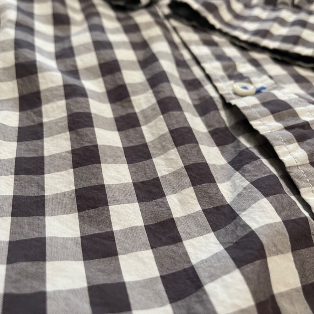Gap Button Up shirt‎ - Picture 5 of 6